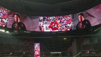 Falcons Haloboard Fanchant still